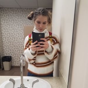 Meet your Posher, Meredith